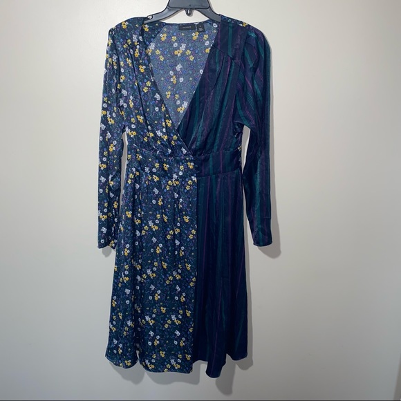 Halogen Two Print Long Sleeve Wrap Dress Size 8 - Picture 2 of 8